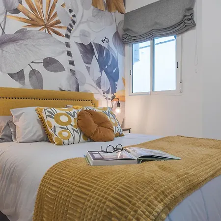 Apartment At Yiyo Beach *